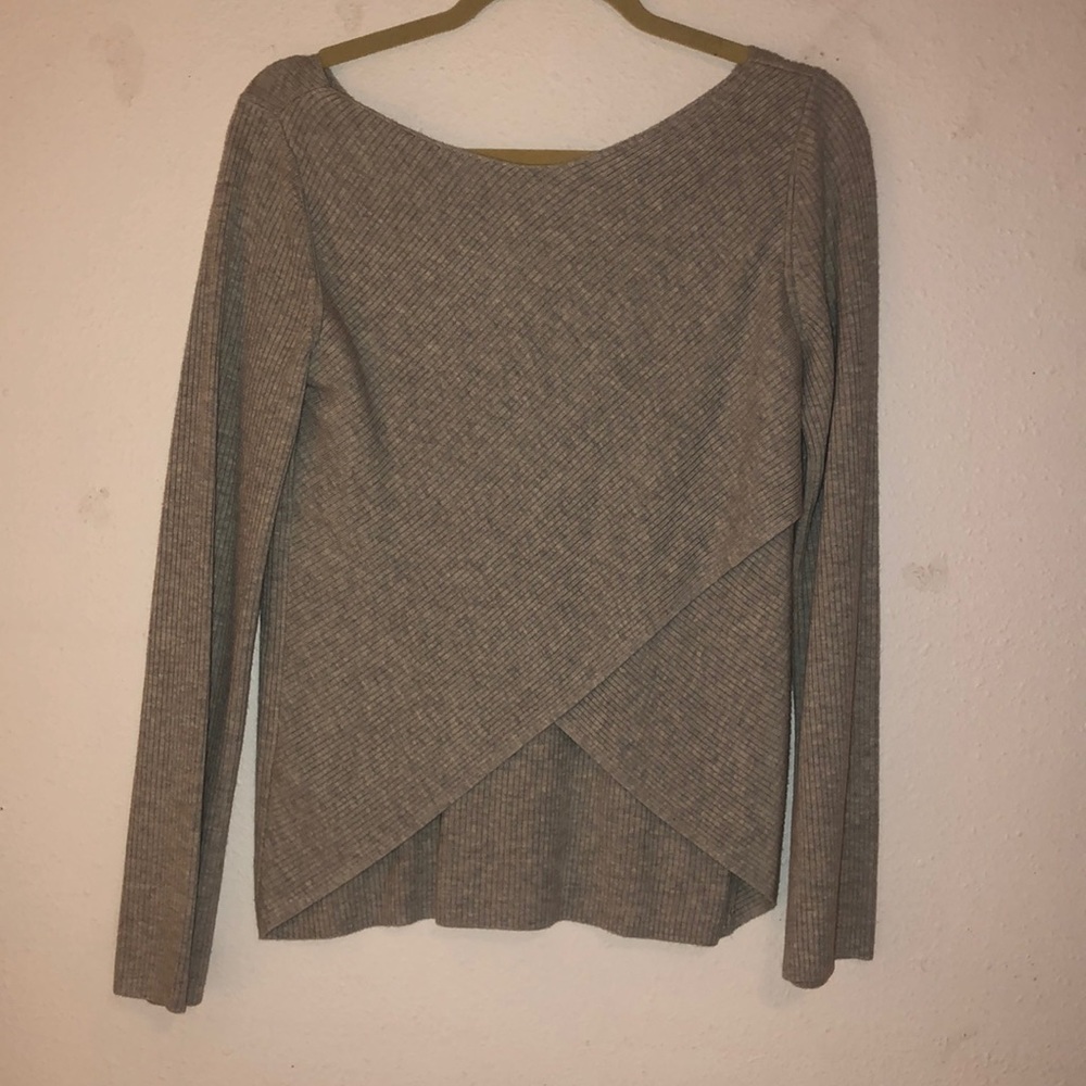 Babaton cross back, gray, ribbed sweater
